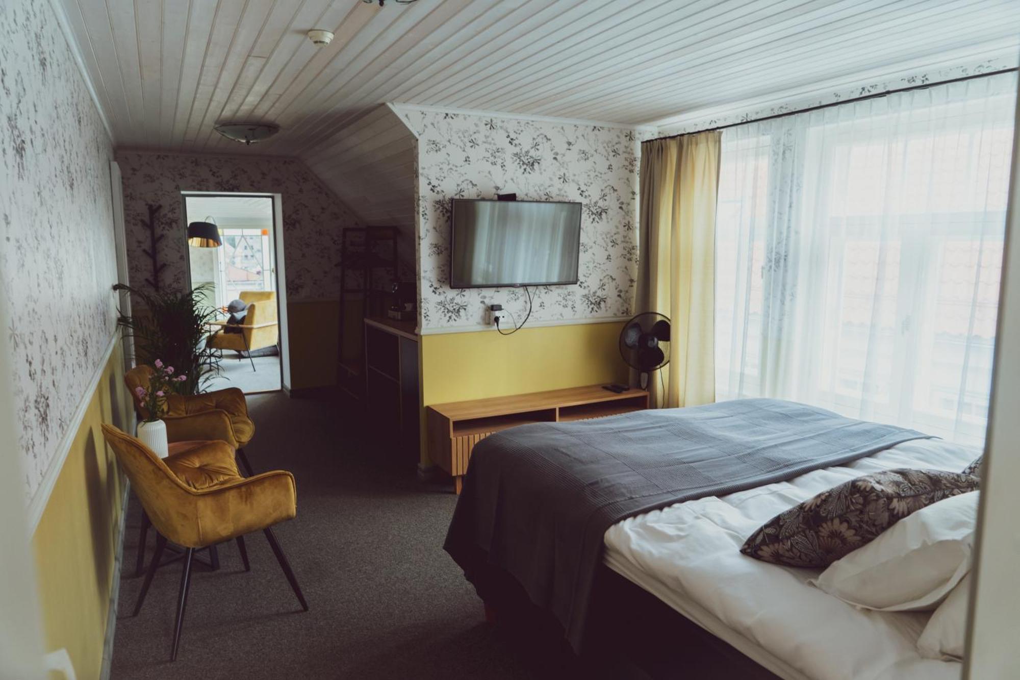 Vanalinna Boutique Hotel Kuressaare Zewnętrze zdjęcie