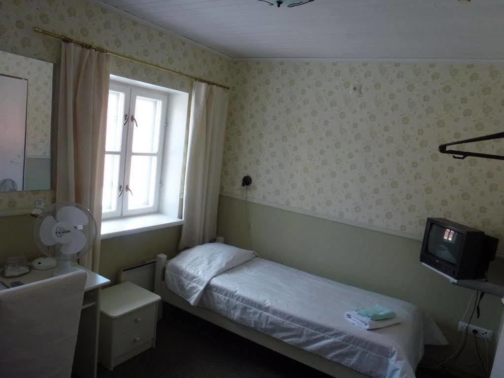 Vanalinna Boutique Hotel Kuressaare Zewnętrze zdjęcie
