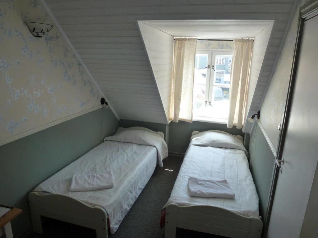 Vanalinna Boutique Hotel Kuressaare Zewnętrze zdjęcie